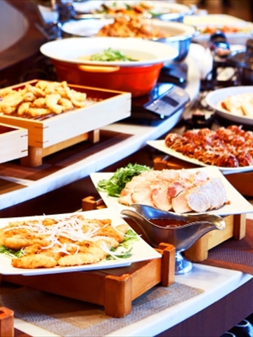 ランチバイキング